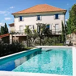 Lodge Clos Olivier De Serres *