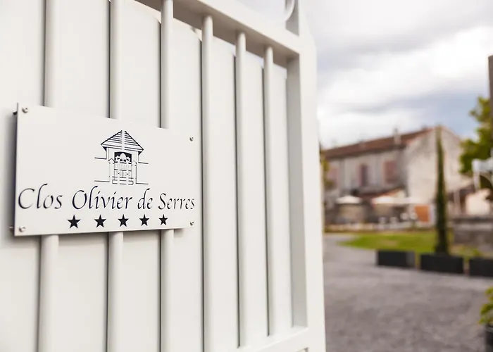 Clos Olivier De Serres Lodge *